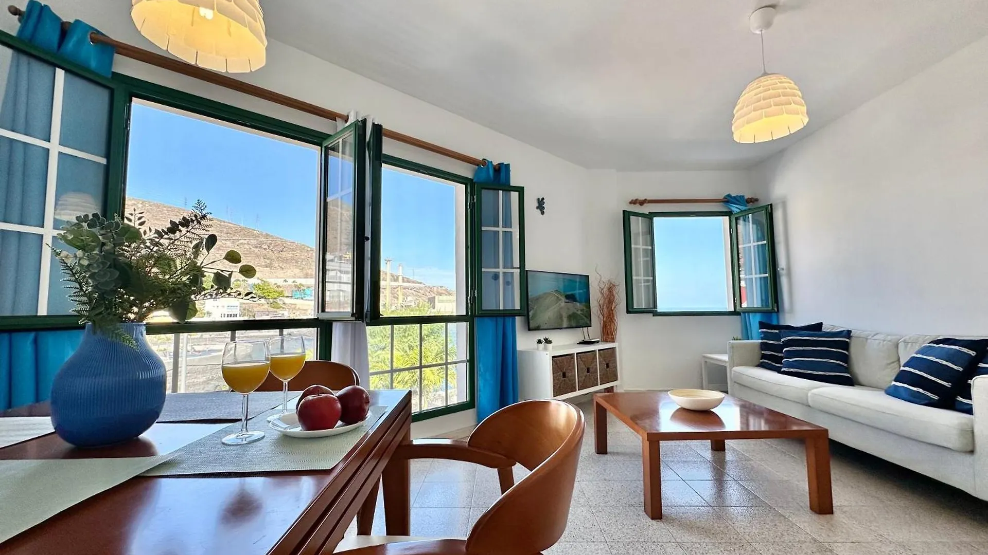 Apartment Las Caletas Beach House Candelaria Spain